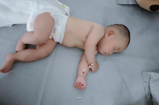 睢县怀孕多久会显肚子